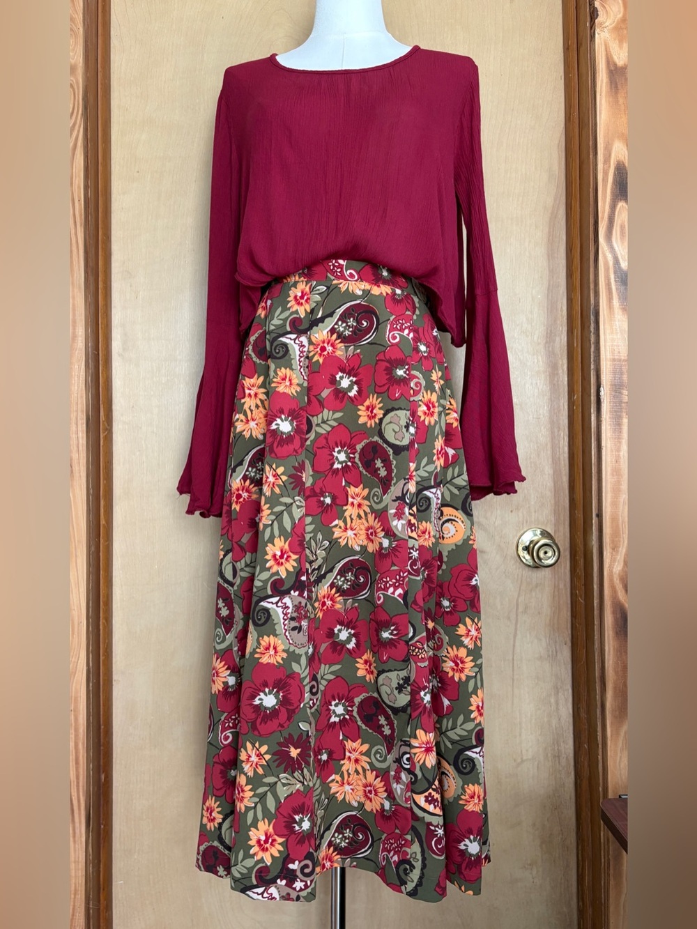 Sag Harbor Midi Skirt Size 8 | Autumnal Paisley & Floral Whimsigoth